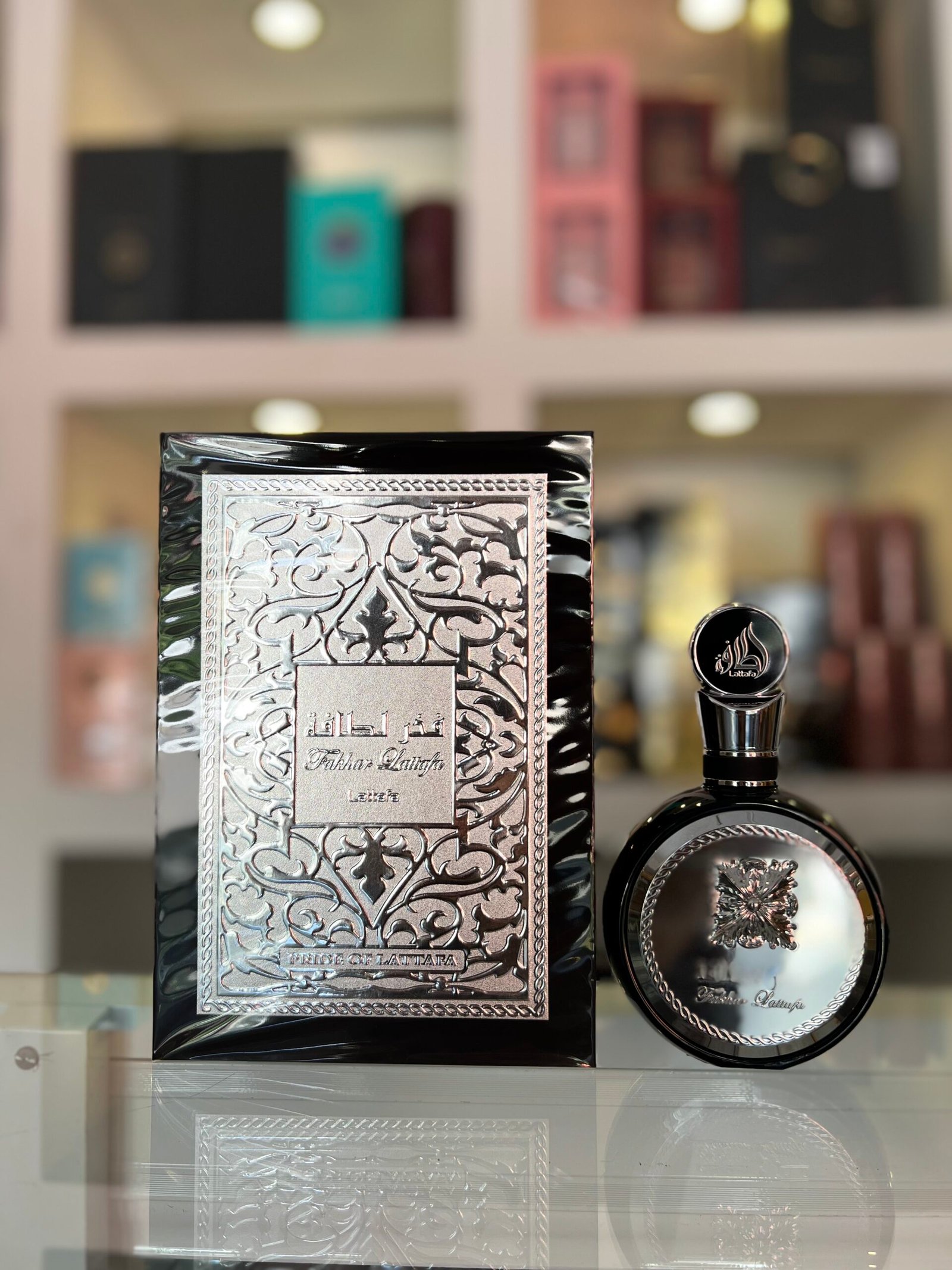 lattafa fakhar black 100ml eau de parfum 6291107456058 lattafa fakhar black 100ml eau de parfum 6291107456058