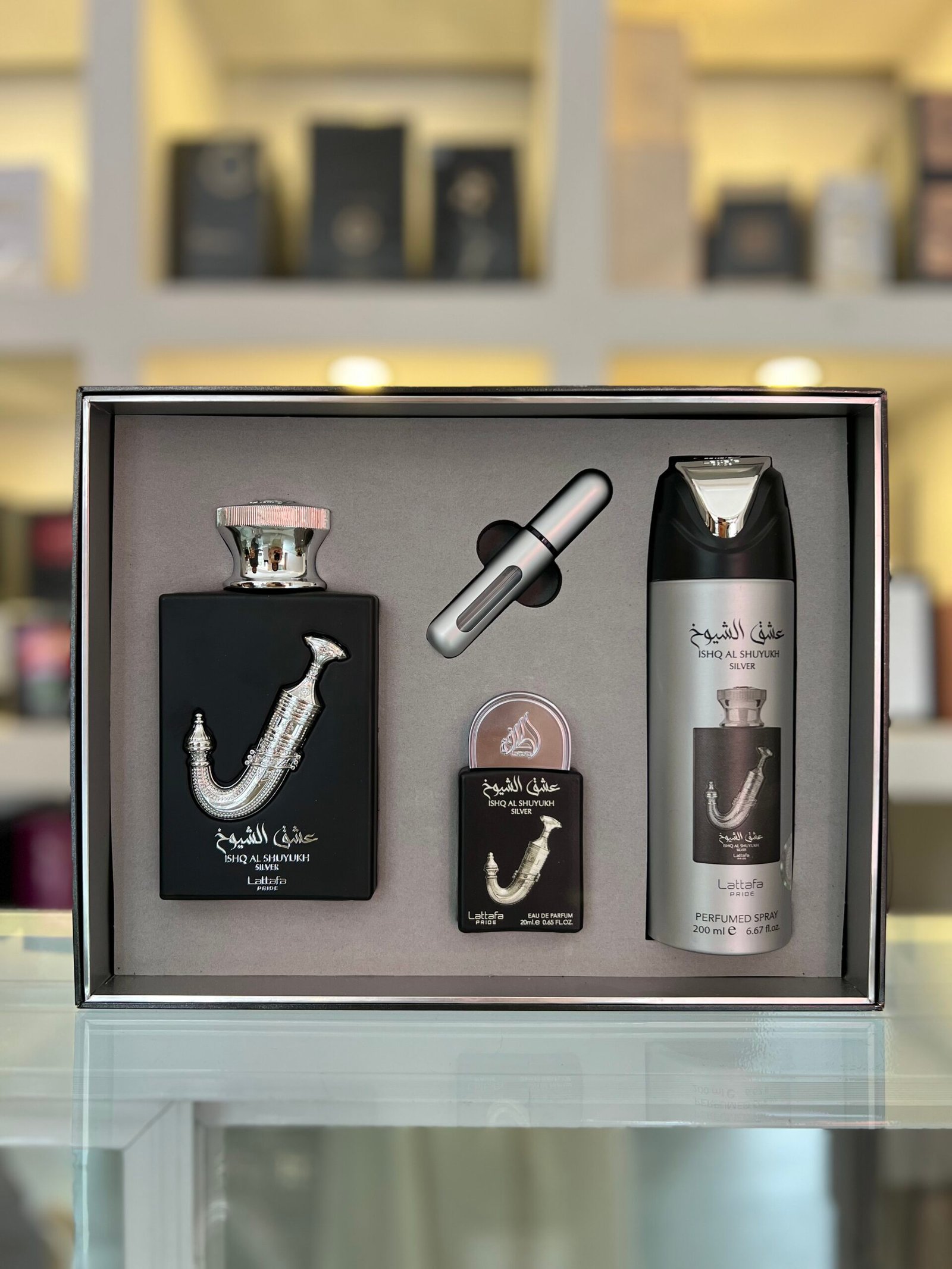 set lattafa pride ishq al shuyukh silver 3pz eau de parfum 6290362346579 set lattafa pride ishq al shuyukh silver 3pz eau de parfum 6290362346579