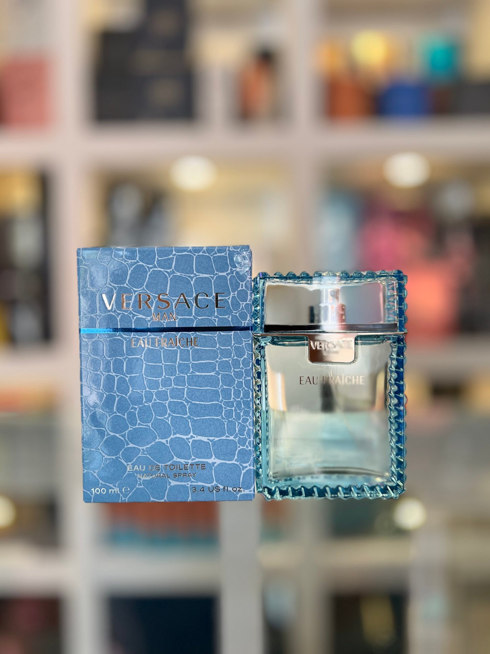 versace man eau fraiche 100ml eau de toilette 8018365500037 versace man eau fraiche 100ml eau de toilette 8018365500037